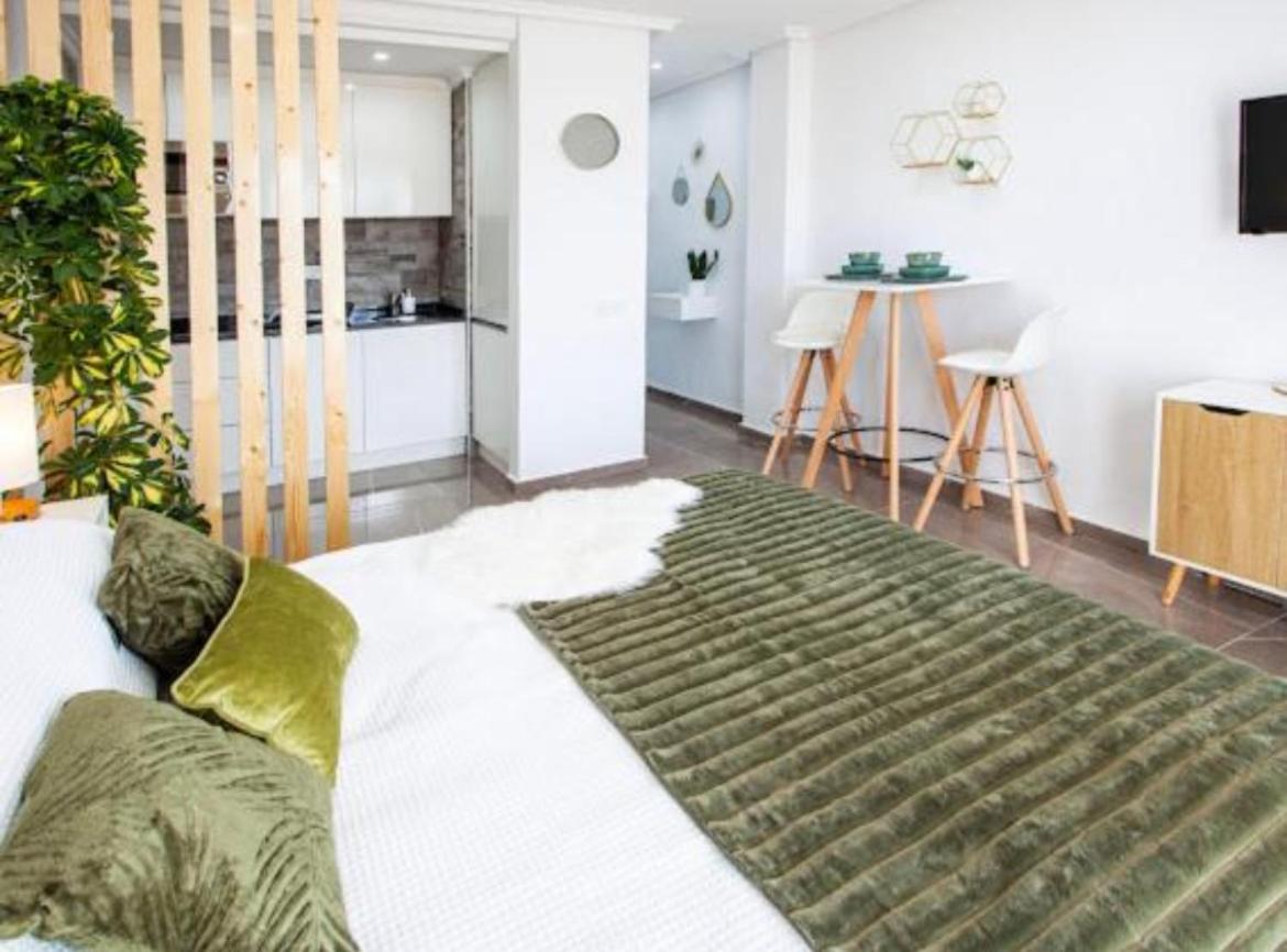 Ole Studio Apartment Рохалес Екстер'єр фото